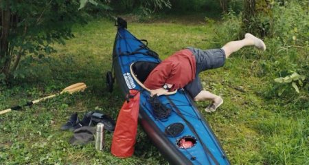 На плаву (2015)