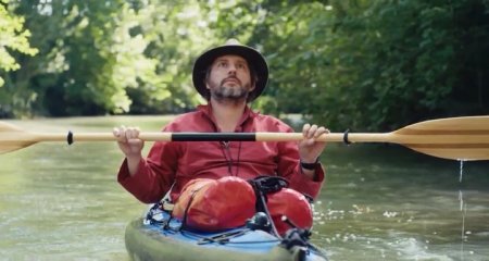 На плаву (2015)