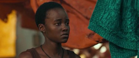 Королева Катве (2016)