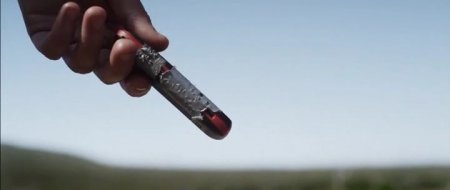 Враждебная граница (2015)