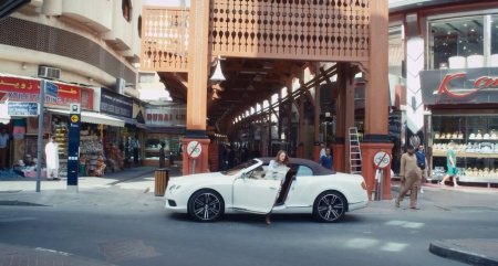 Кровь, золото и песок (2017)